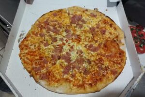 Zumería Cafetería Pizzería El Paraíso